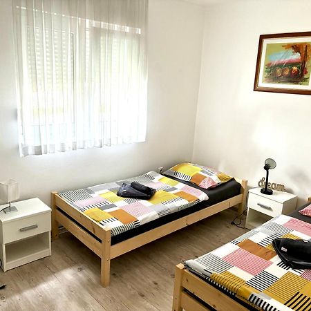 Apartman Lucija Kuca Za Odmor Vukovar Esterno foto