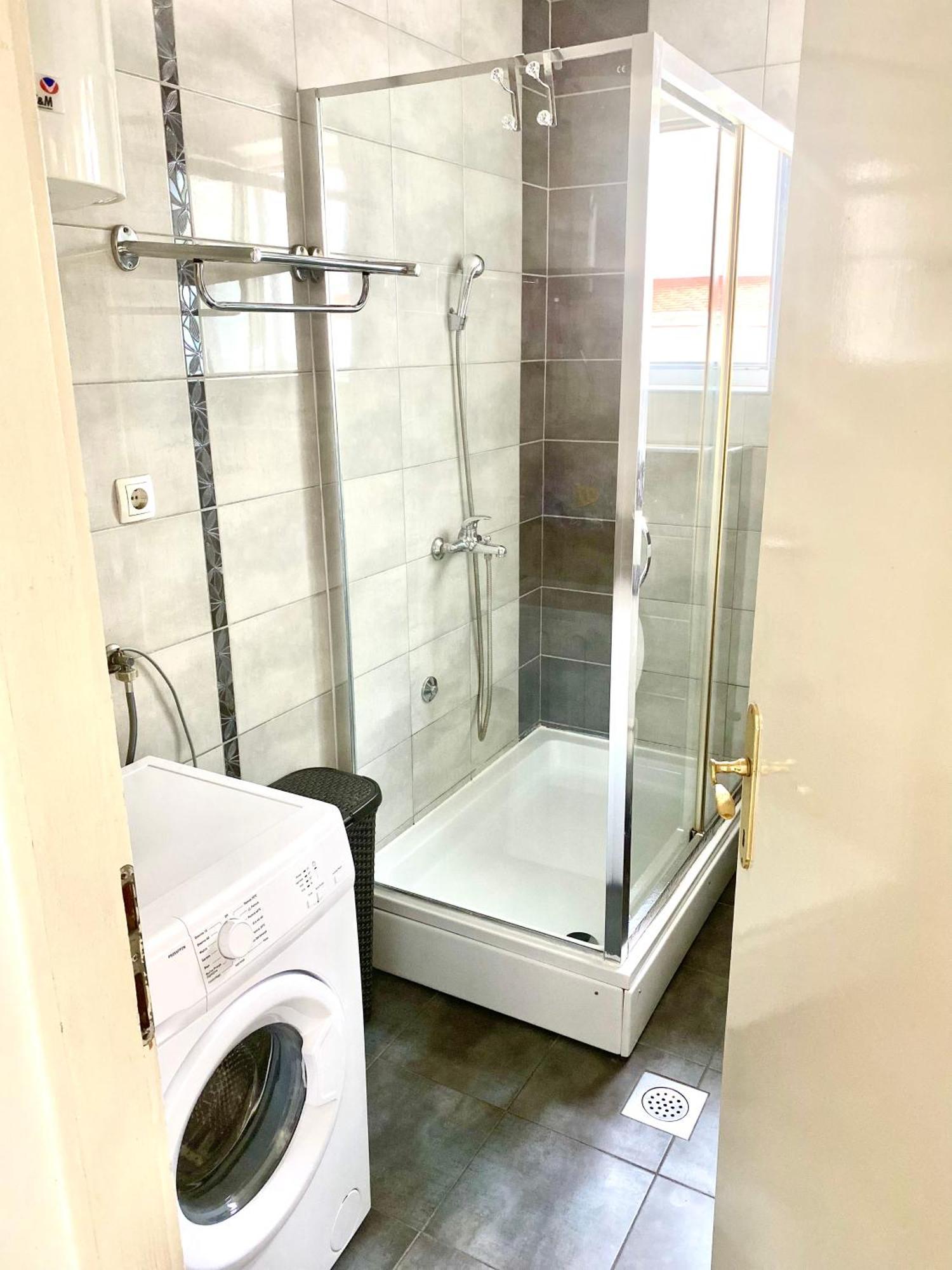 Apartman Lucija Kuca Za Odmor Vukovar Esterno foto