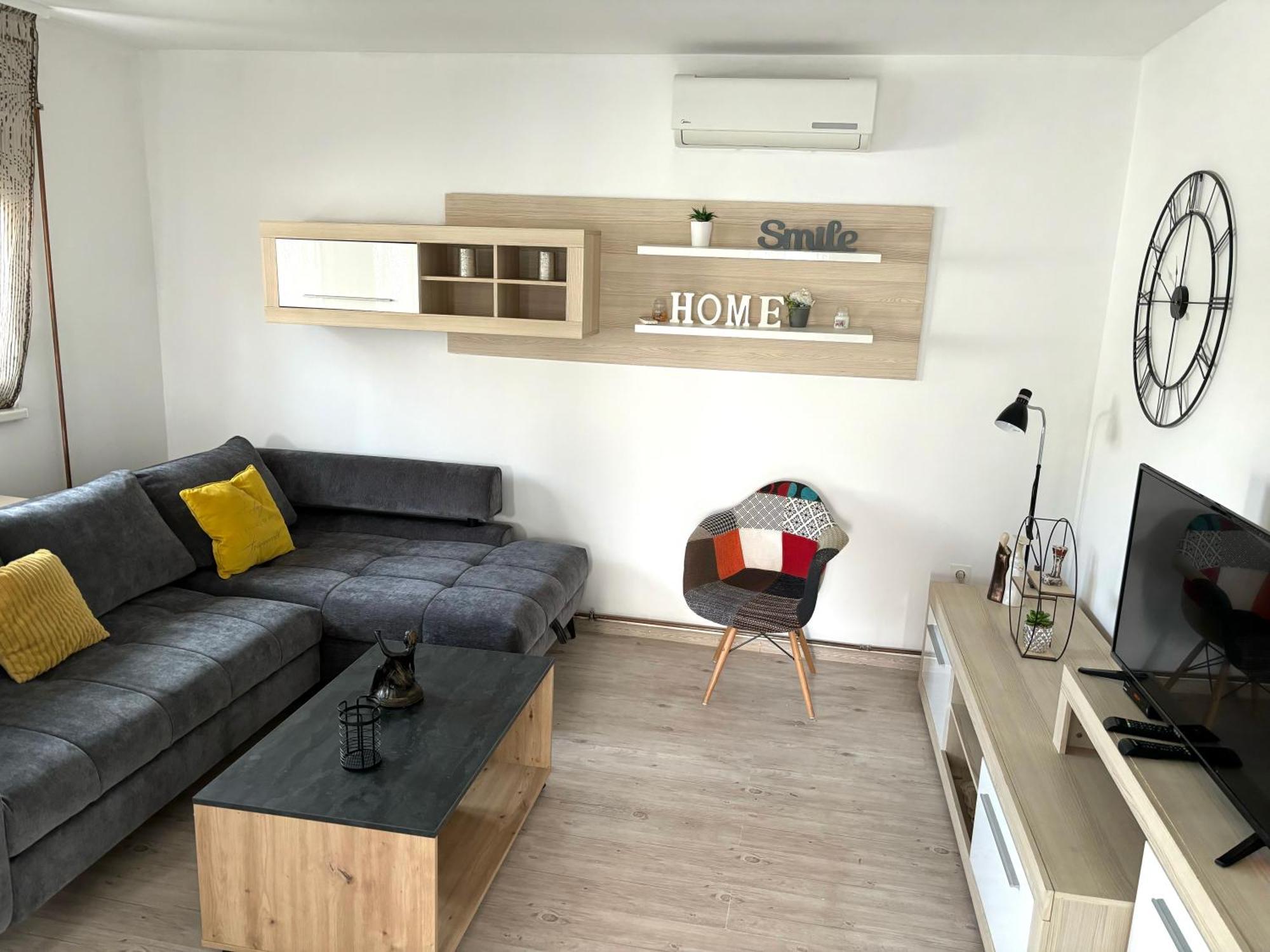 Apartman Lucija Kuca Za Odmor Vukovar Esterno foto